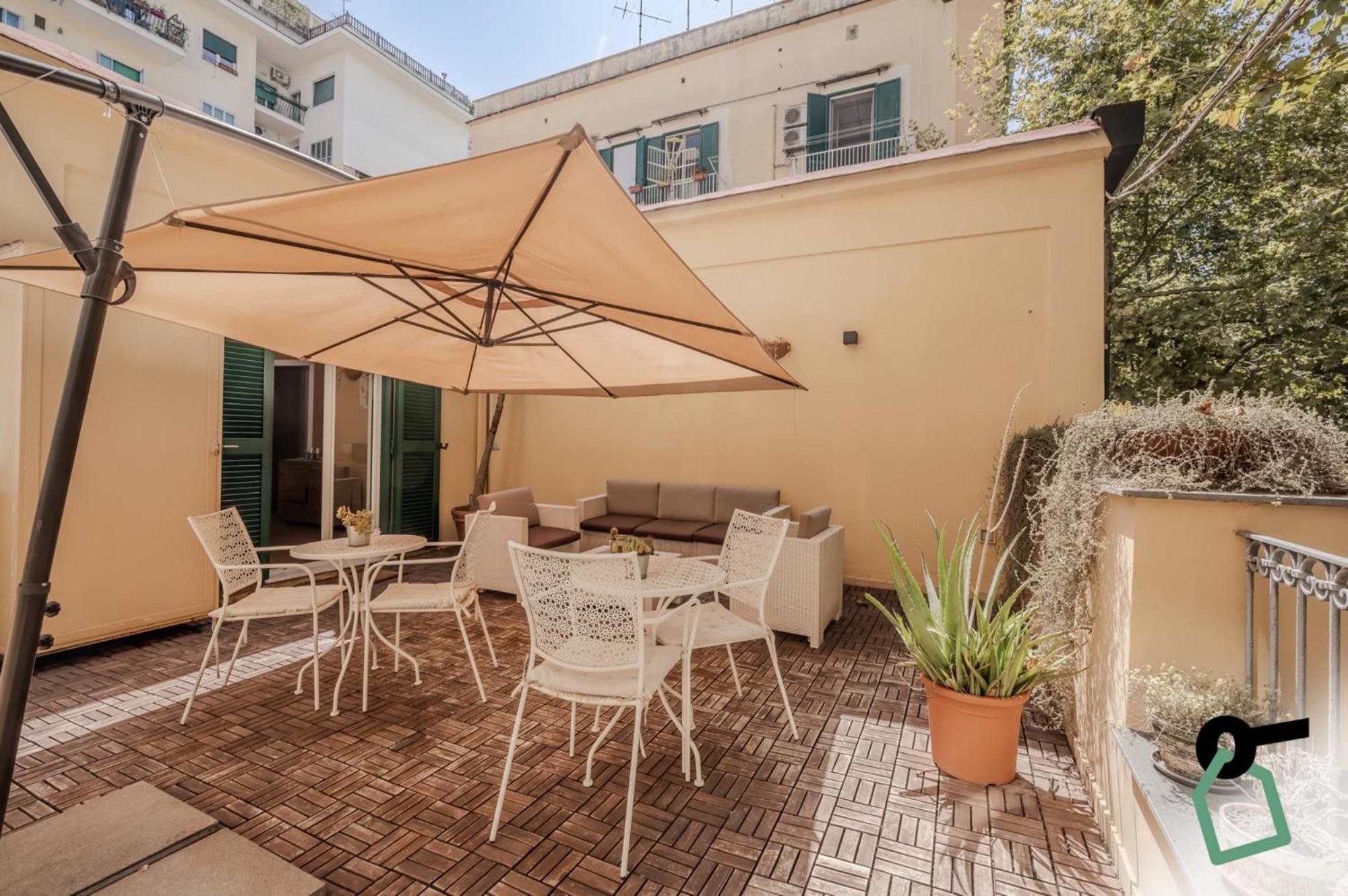 Hotiday Room Collection - Napoli Residenza Scarlatti Экстерьер фото